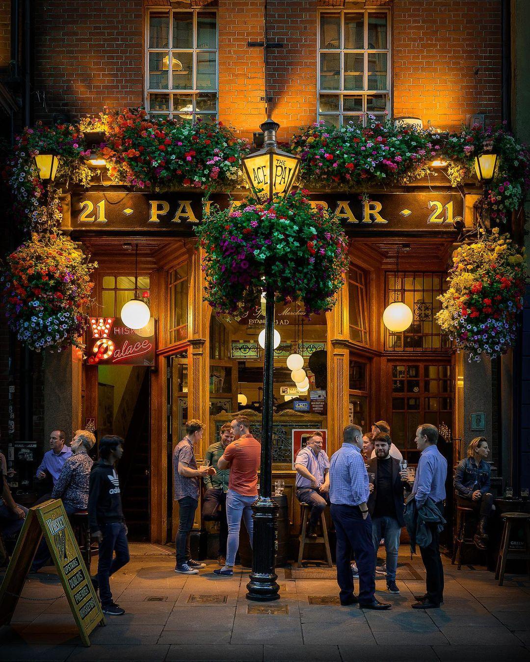 Visit Dublin Tourist Office Dublin Town